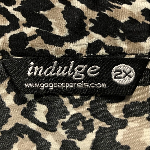Loose Fit Leopard Print Sleeveless Front Tie Button Up Blouse from Indulge 2X - Picture 6 of 10